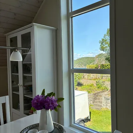 Nyaraló Trivelig Leilighet, Risor, Sorlandet Med Tilgang Til Bat Risør