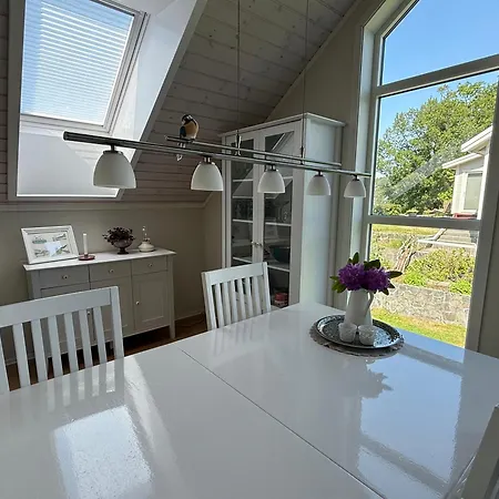 Trivelig Leilighet, Risor, Sorlandet Med Tilgang Til Bat *