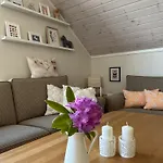 Trivelig Leilighet, Risor, Sorlandet Med Tilgang Til Bat Nyaraló