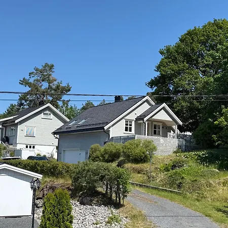 Ferienhaus Trivelig Leilighet, Risor, Sorlandet Med Tilgang Til Bat Risør